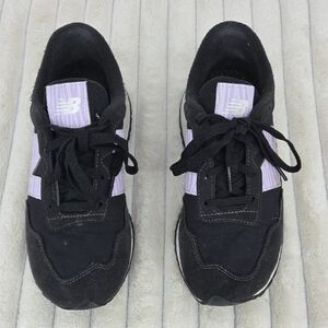 New Balance Black Sneakers with Lavender Accents